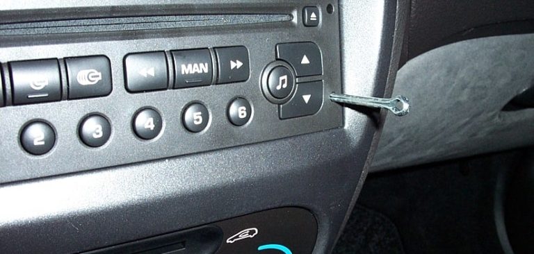 Peugeot 206 Radio Code Generator Decoder Free Solution