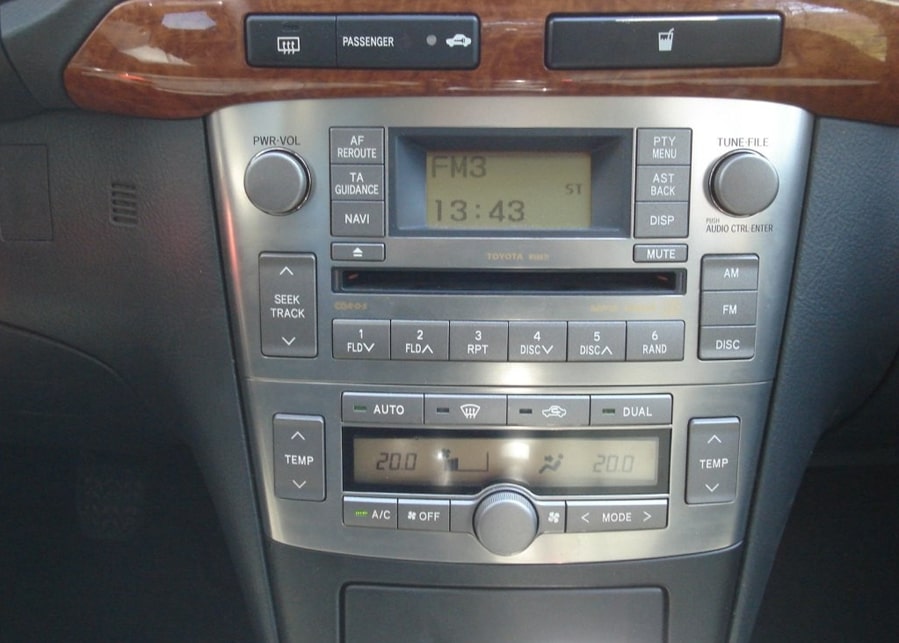 Toyota Avensis Radio Code