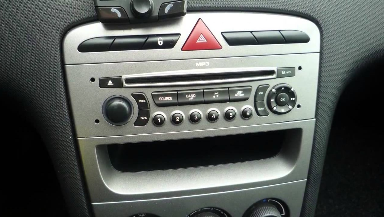 Peugeot 308 Radio Code