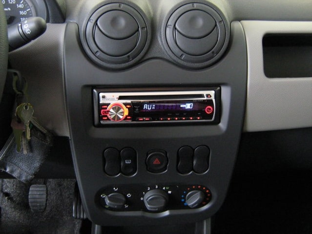 Dacia Logan Radio Code