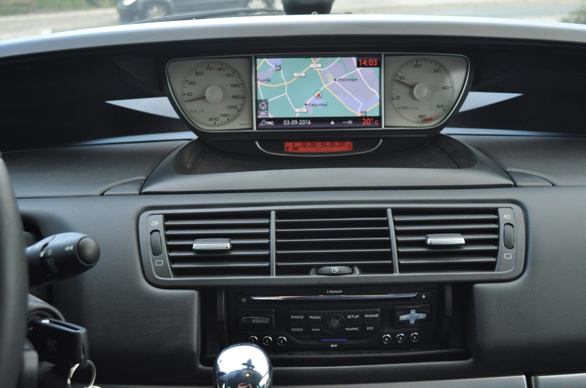 Peugeot 807 Radio Code