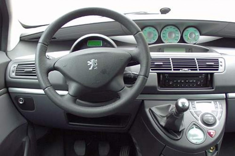 Peugeot 807 Radio Code