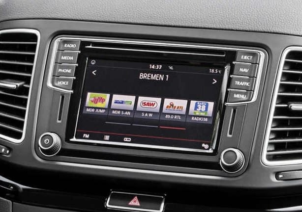 VW Sharan radio