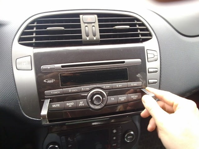 Fiat Bravo Radio Code Generator Device Reset Process