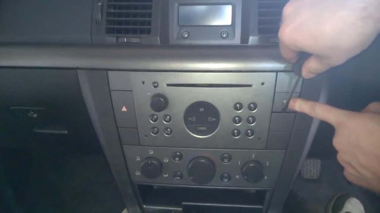 Vauxhall Vectra Radio Code